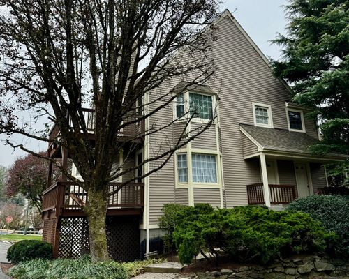 1118-1118 Foxboro Dr, Norwalk, CT, 06851-1151 | Card Image