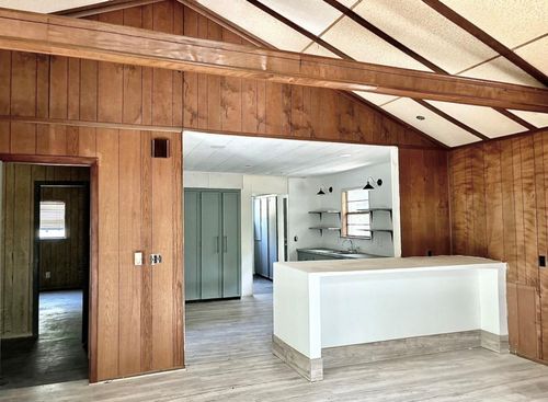 458 Painters Dr, Livingston, TX, 77351-7408 | Card Image