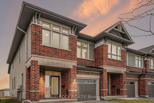 260 Dolce Cres, Ottawa, ON, K1X0B3 | Card Image