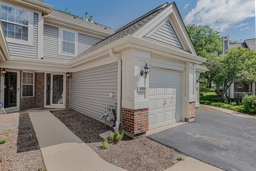 0-1069 Talbots Ln, Elk Grove Village, IL, 60007-7111 | Card Image