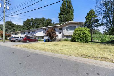 31745 Charlotte Ave, House other with 5 bedrooms, 0 bathrooms and 4 parking in Abbotsford BC | Image 3