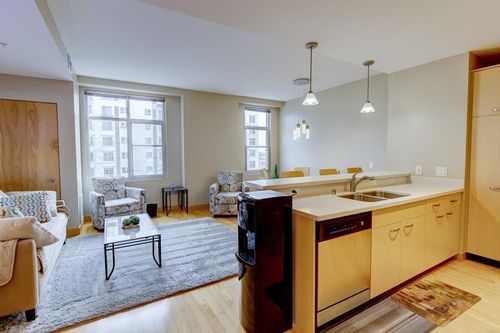 606-309 W Washington Avenue, Madison, WI, 53703 | Card Image