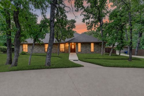1609 Treehouse Lane N, Keller, TX, 76262 | Card Image