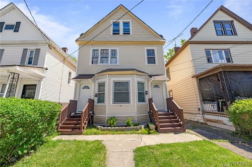 141 Peter St, Buffalo, NY, 14207-2860 | Card Image