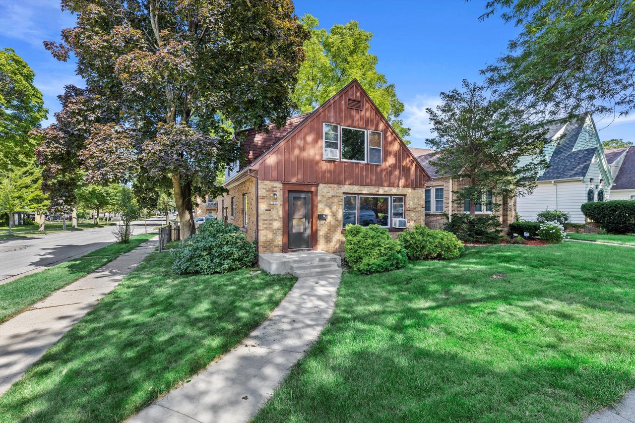 46th St, Milwaukee, WI 53216