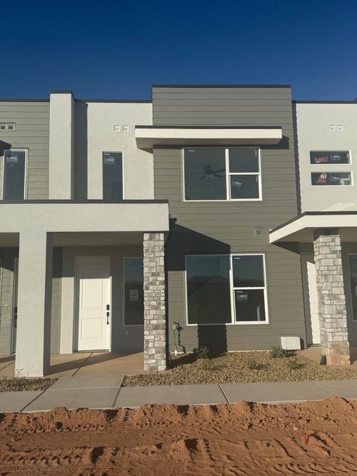 1050 E Malibu Lane, Washington, UT, 84780 | Card Image