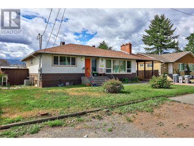 653 Sydney Ave, House other with 5 bedrooms, 3 bathrooms and null parking in Kamloops BC | Image 2