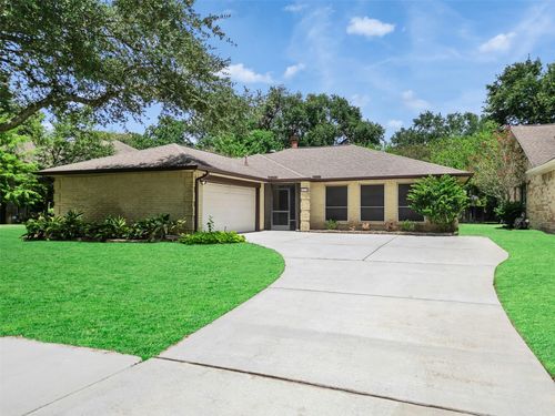 2819 Poplar Creek Ln, Pearland, TX, 77584-2012 | Card Image