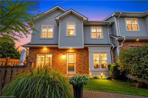 45-1085 Harrogate Dr, Ancaster, ON, L9K1R2 | Card Image