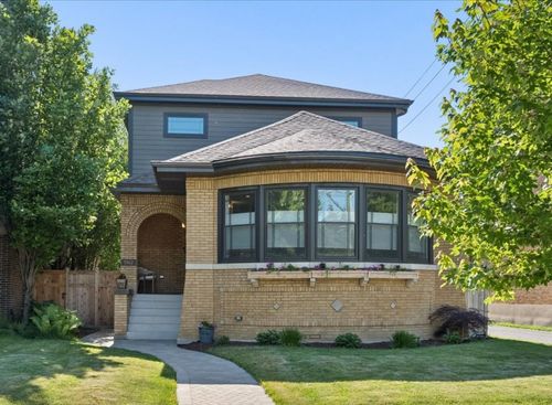 5942 Kolmar Ave, Chicago, IL, 60646-5808 | Card Image