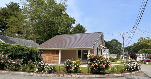 19 1st (First) Street, Madison, CT, 06443 | Card Image