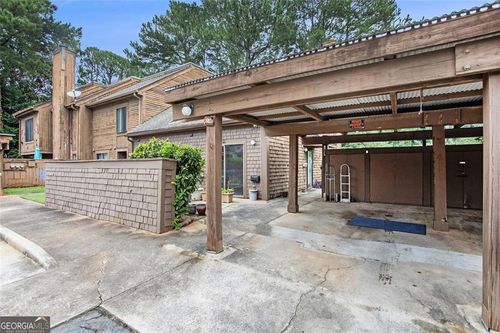 90 Willowick Dr, Lithonia, GA, 30038-1722 | Card Image