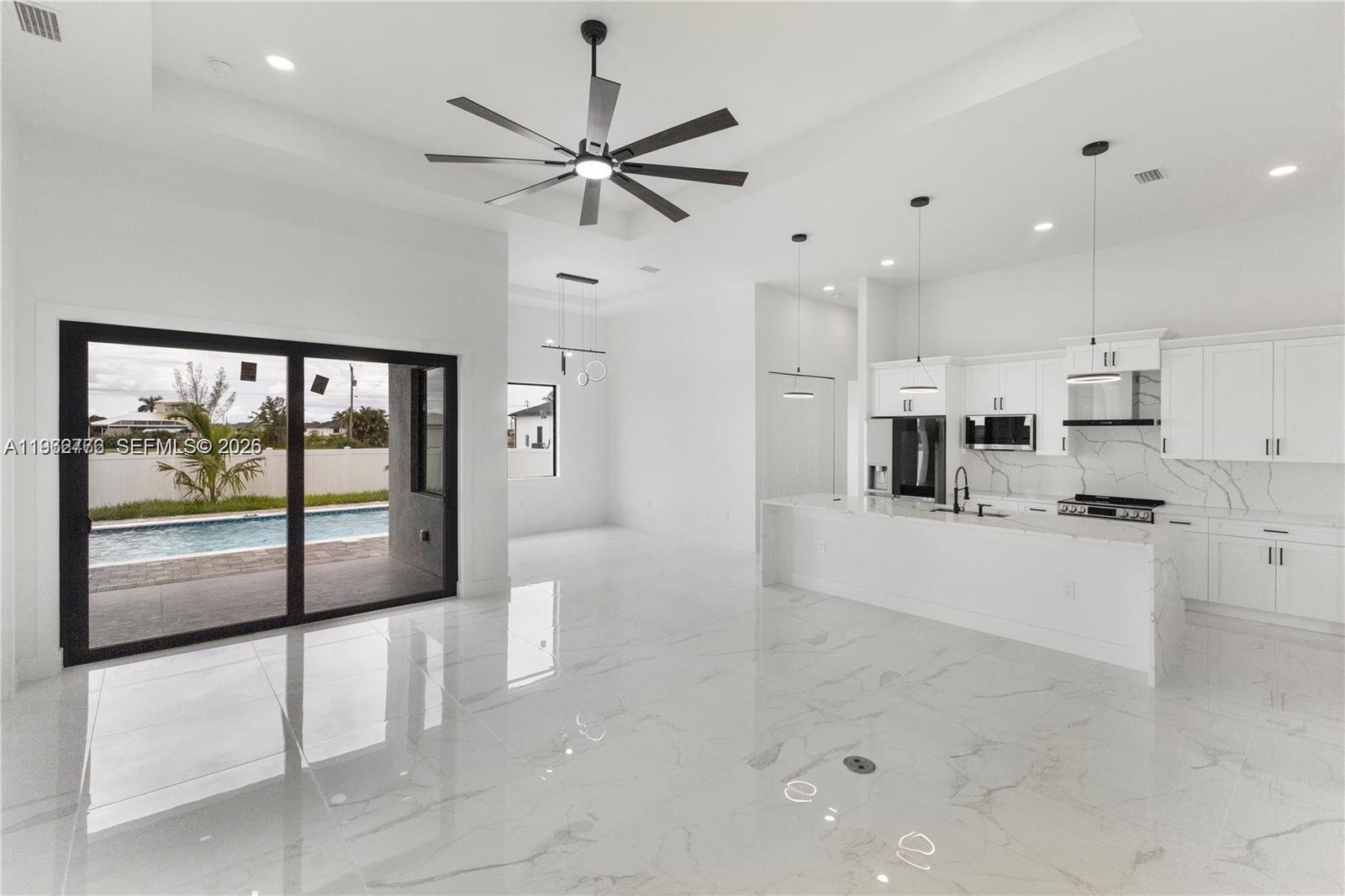 Residential in Cape Coral 4