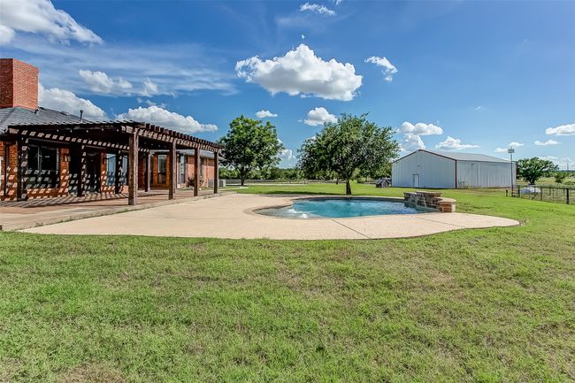 601 County Road 3525, Home with 3 bedrooms, 3 bathrooms and null parking in Paradise TX | Image 4