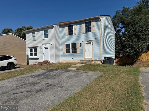 808 Avanti Pl, HYATTSVILLE, MD, 20785-4653 | Card Image