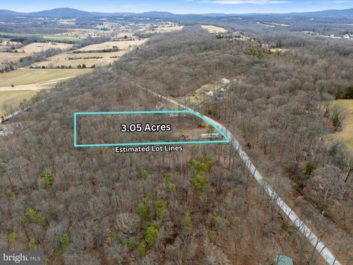 138 S Peiffer Rd, WELLSVILLE, PA, 17365-9543 | Card Image