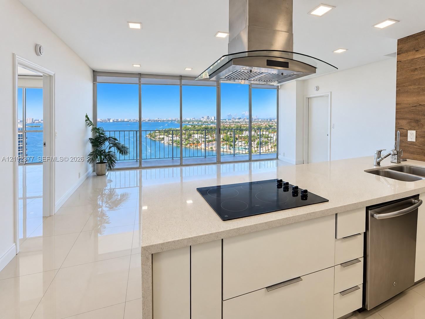 Residential Lease in North Bay Village 4