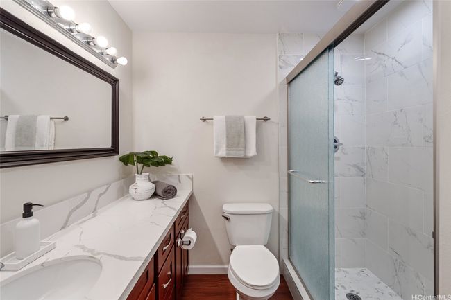 APT-258 - 1015 Aoloa Pl, Condo with 2 bedrooms, 2 bathrooms and 2 parking in Kailua HI | Image 10