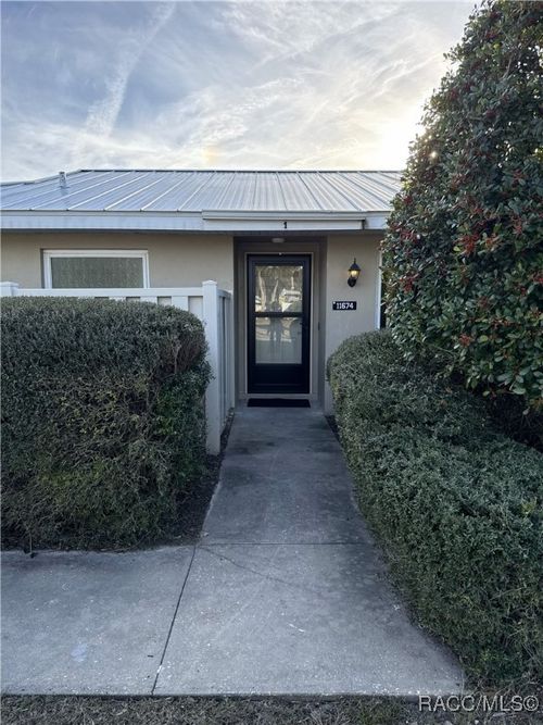 11674 W Bayshore Dr, CRYSTAL RIVER, FL, 34429-9235 | Card Image