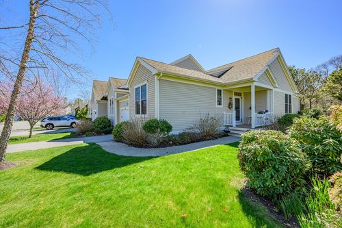 118-118 Grey Hawk Dr, Mashpee, MA, 02649 | Card Image