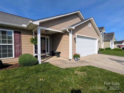 163 W Swift Creek Rd, Fletcher, NC, 28732-5508 | Card Image