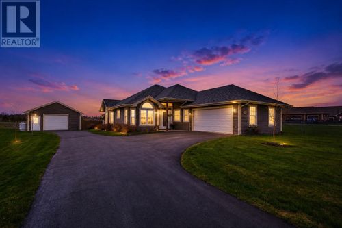 16 Main Rd, Goulds, NL, A1S1H7 | Card Image