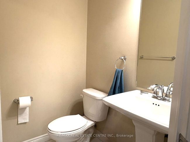 1 Cheps Lane, House attached with 3 bedrooms, 2 bathrooms and 1 parking in Ancaster ON | Image 12