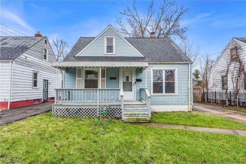 16606 Lipton Ave, Cleveland, OH, 44128-3616 | Card Image