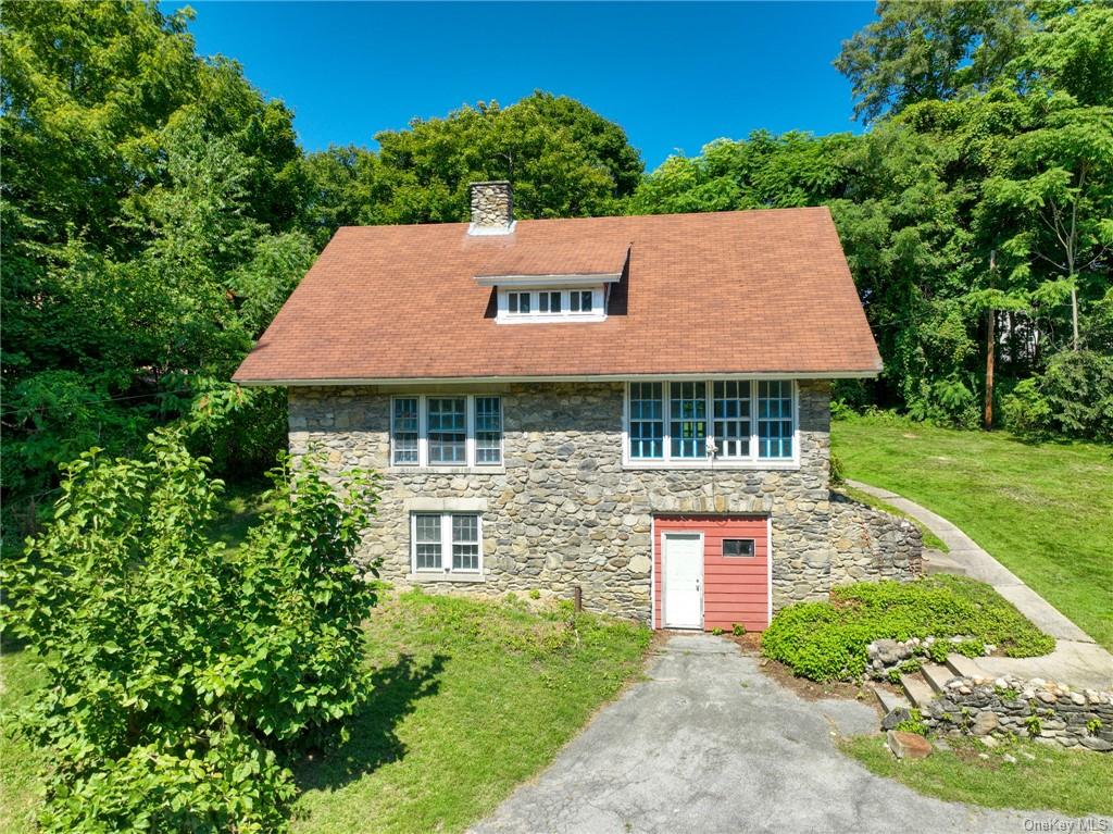 Brookside Ave, Poughkeepsie, NY 12601