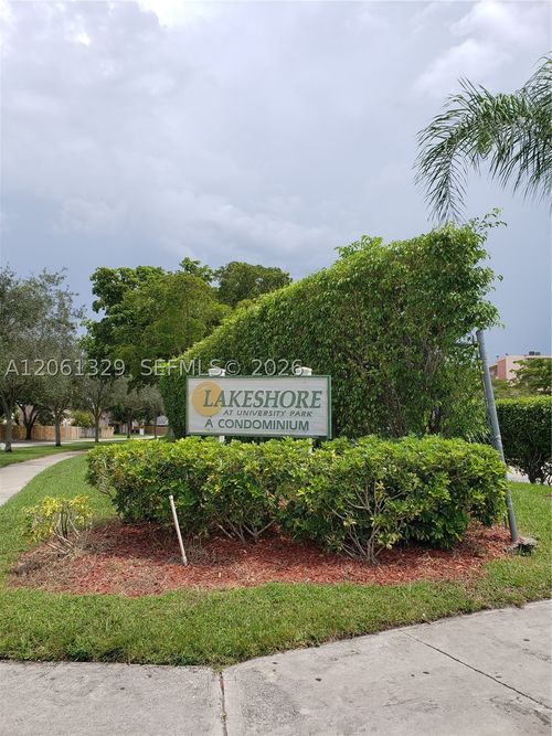 303-8550 N Sherman Cir, Miramar, FL, 33025-2155 | Card Image