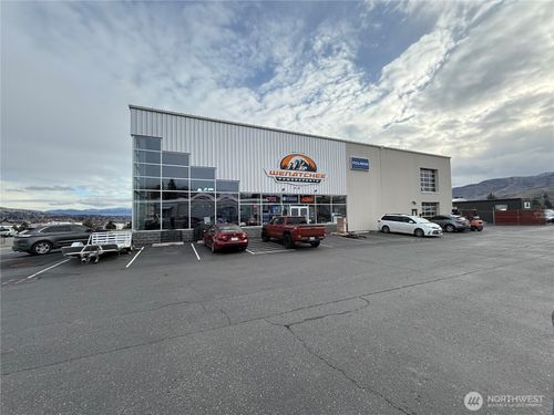 3031 Gs Center, Chelan, WA, 98801 | Card Image