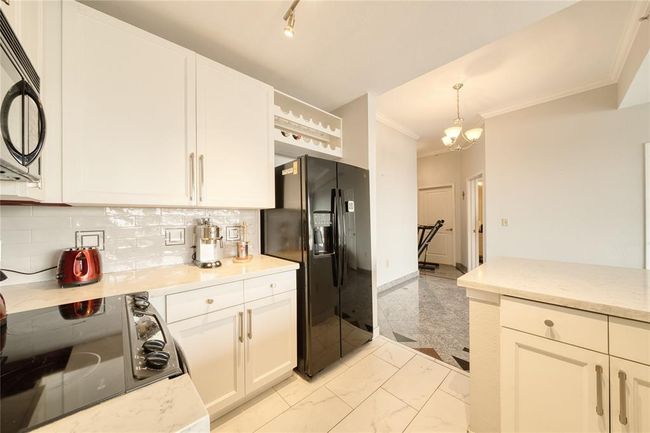 UNIT-2405 - 3505 Sage Rd, Condo with 2 bedrooms, 2 bathrooms and 1 parking in Houston TX | Image 29