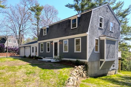 10 Anchor Dr, Plymouth, MA, 02360-3202 | Card Image
