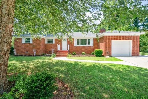 2348 Great Neck Cir, Virginia Beach, VA, 23454-1745 | Card Image