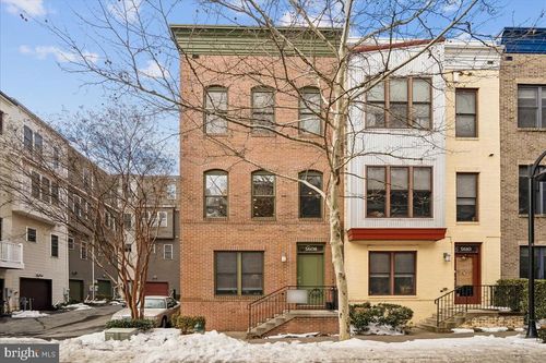 5608 44th Ave, HYATTSVILLE, MD, 20781-1658 | Card Image