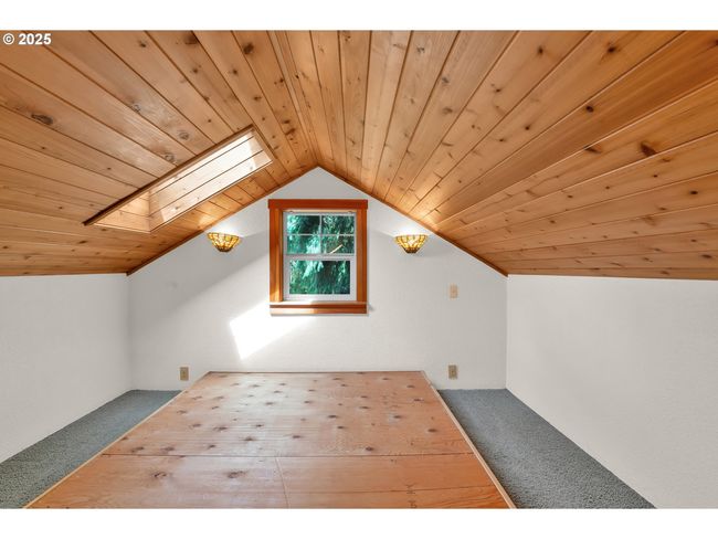 1710 Norkenzie Rd, House other with 3 bedrooms, 2 bathrooms and 1 parking in Eugene OR | Image 24
