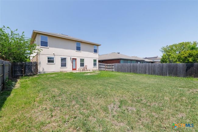 Large Backyard | Image 37