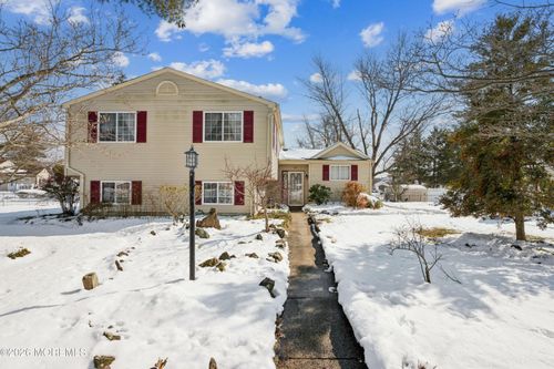 222 College Dr, Pemberton, NJ, 08068-1710 | Card Image