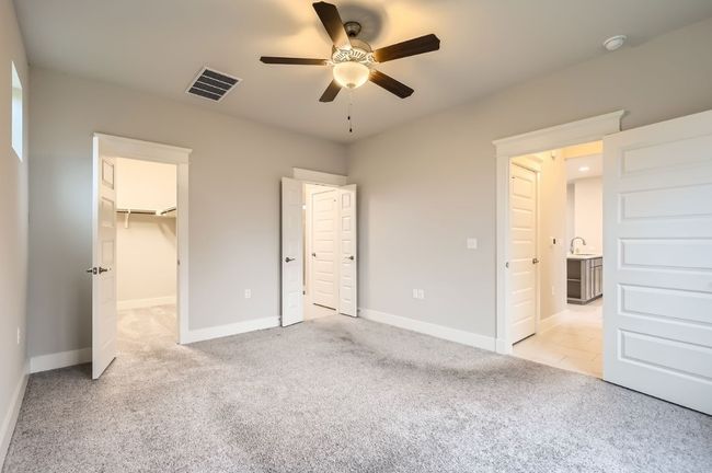 10610 Wills Loop, House other with 3 bedrooms, 3 bathrooms and null parking in Austin TX | Image 15