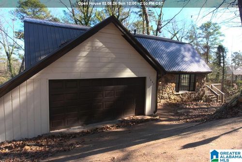 1645 Faircrest Dr, HUEYTOWN, AL, 35023-3351 | Card Image