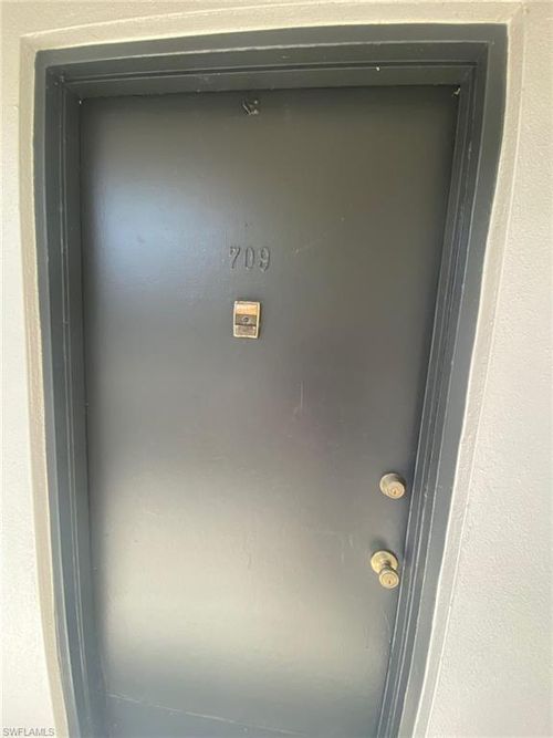 apt-709-1830 Maravilla Ave, FORT MYERS, FL, 33901-7190 | Card Image