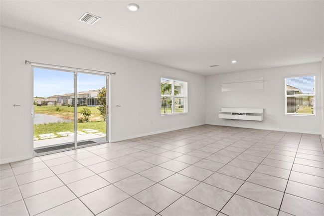 16153 Soft Fern Trce, House other with 4 bedrooms, 3 bathrooms and null parking in ODESSA FL | Image 11