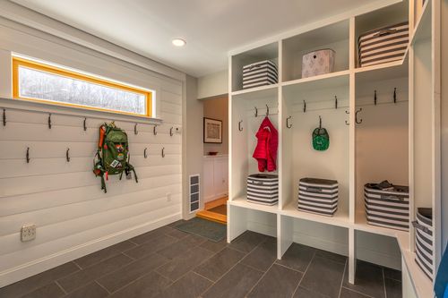 2734 Healdville Rd, Belmont, VT, 05730-3202 | Card Image