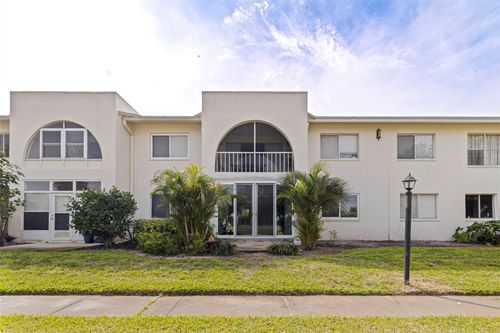12-4480 Overlook Dr Ne, St Petersburg, FL, 33703-4301 | Card Image