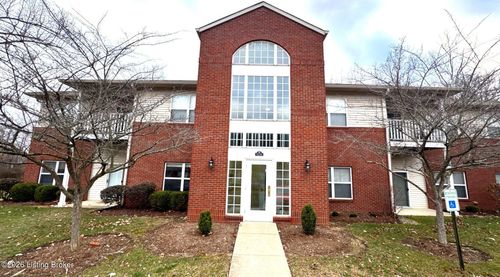 101-9210 Hawthorne Pointe Dr, Louisville, KY, 40272-2572 | Card Image