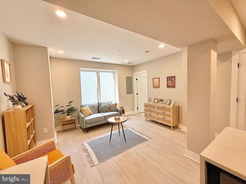 1-1806 D St Ne, WASHINGTON, DC, 20002-6606 | Card Image