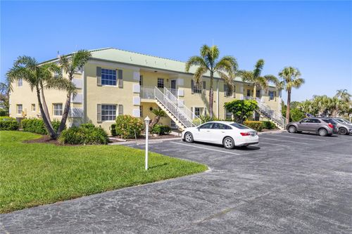 105-942 Capri Isles Blvd, VENICE, FL, 34292-4426 | Card Image