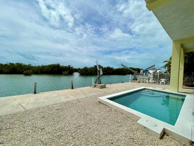 1165 Lagoon Dr, House other with 3 bedrooms, 2 bathrooms and null parking in Cudjoe Key FL | Image 11