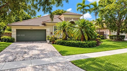 22023 Sw 95th Pl, Cutler Bay, FL, 33190-1244 | Card Image