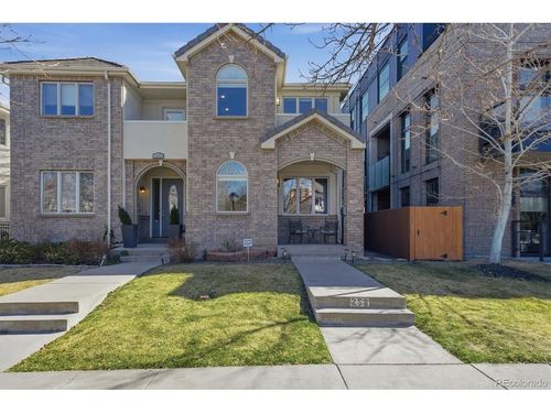 258 S Monroe St, Denver, CO, 80209-3009 | Card Image